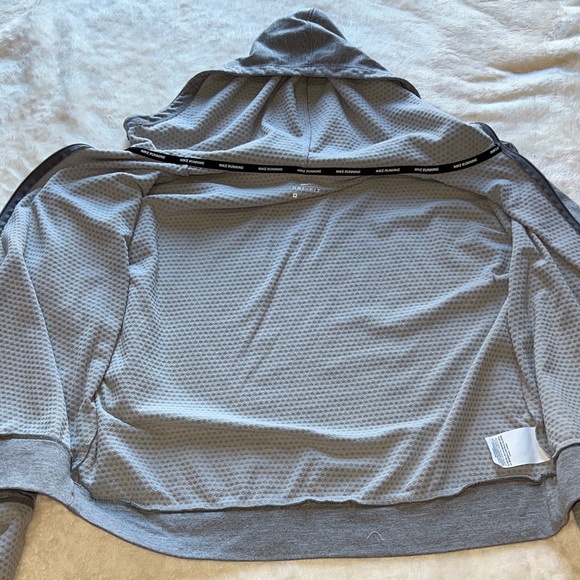 NIKE Dri-FIT Full Zip Hoodie SS Gray Thumb Holes Security Zipper Women's M EUC - Picture 10 of 12
